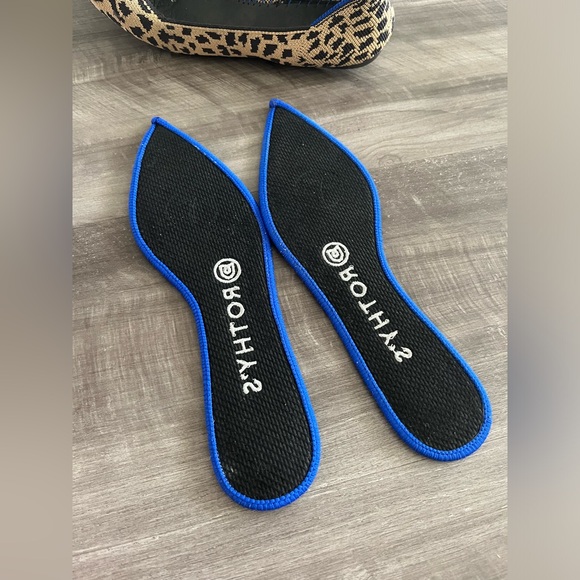 Rothy’s leopard print pointed flats Size 7 - Picture 3 of 7